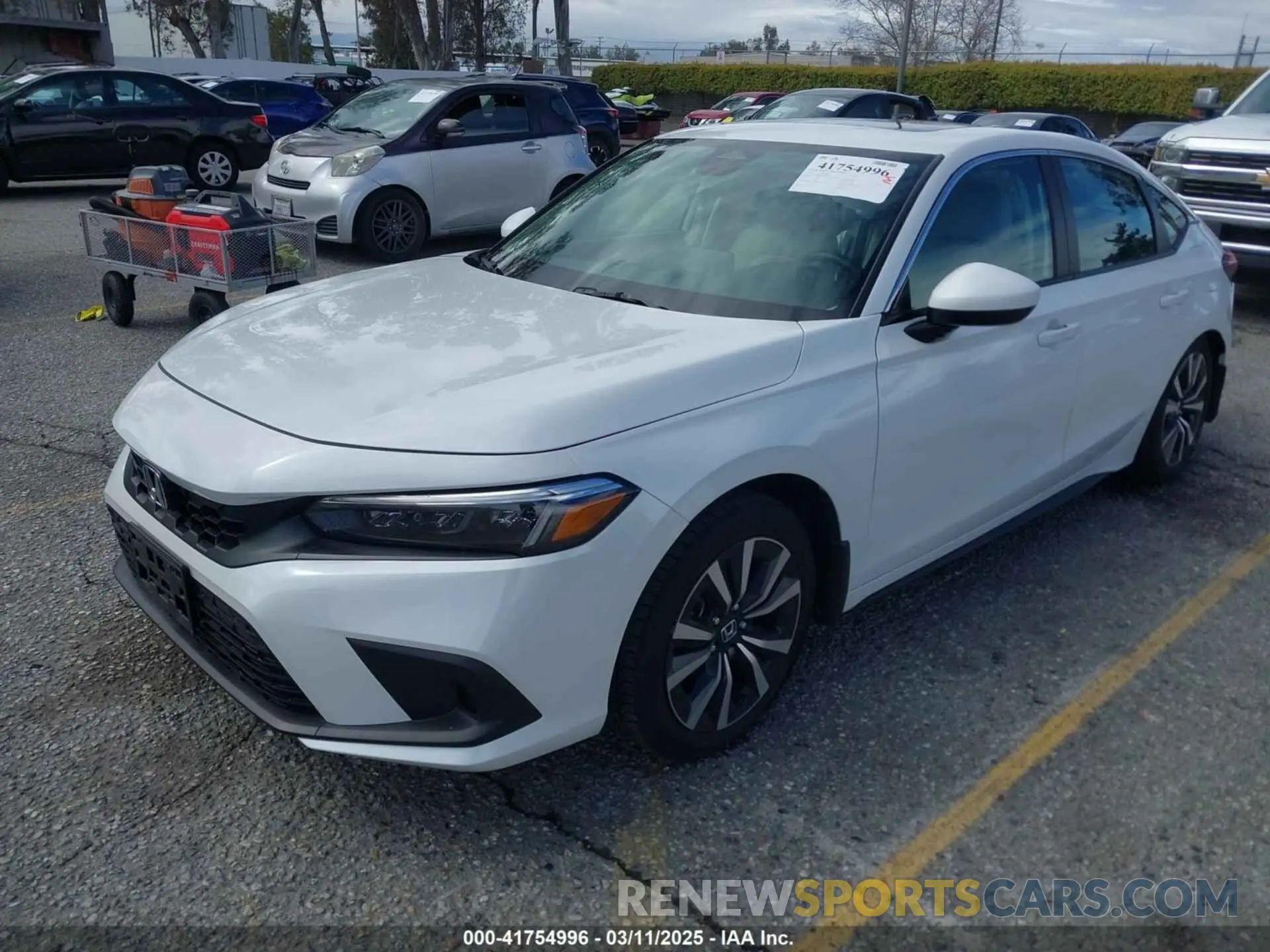 2 Photograph of a damaged car 19XFL1H78RE010689 HONDA CIVIC 2024