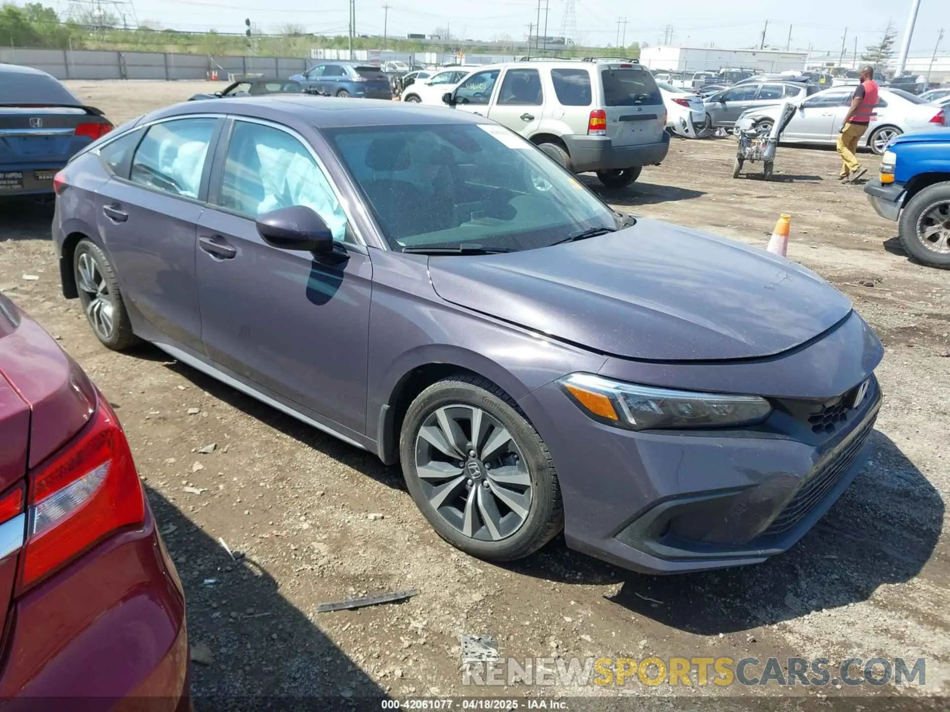 1 Photograph of a damaged car 19XFL1H78RE016296 HONDA CIVIC 2024