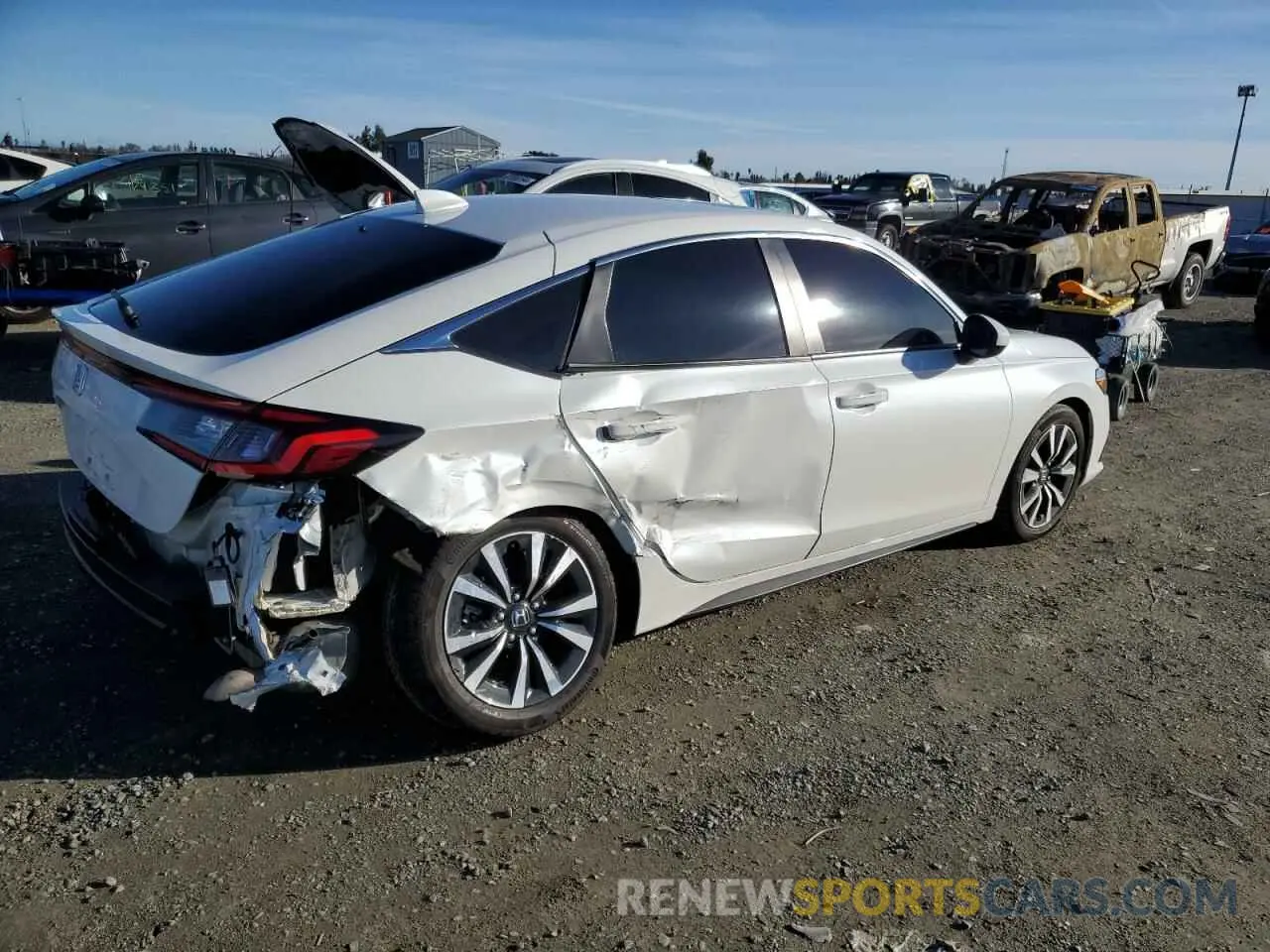3 Photograph of a damaged car 19XFL1H78RE019537 HONDA CIVIC 2024