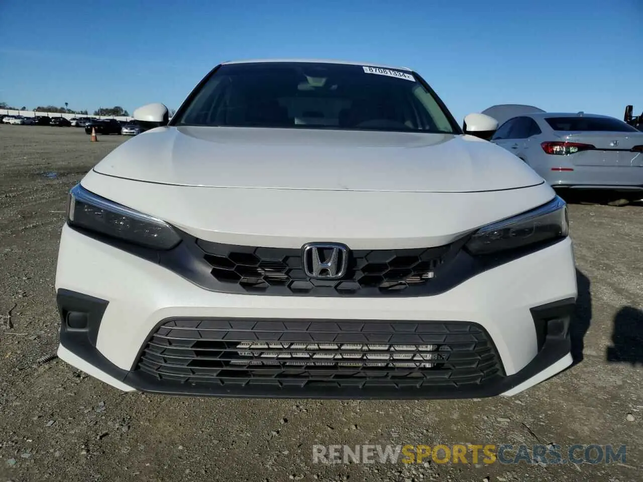 5 Photograph of a damaged car 19XFL1H78RE019537 HONDA CIVIC 2024