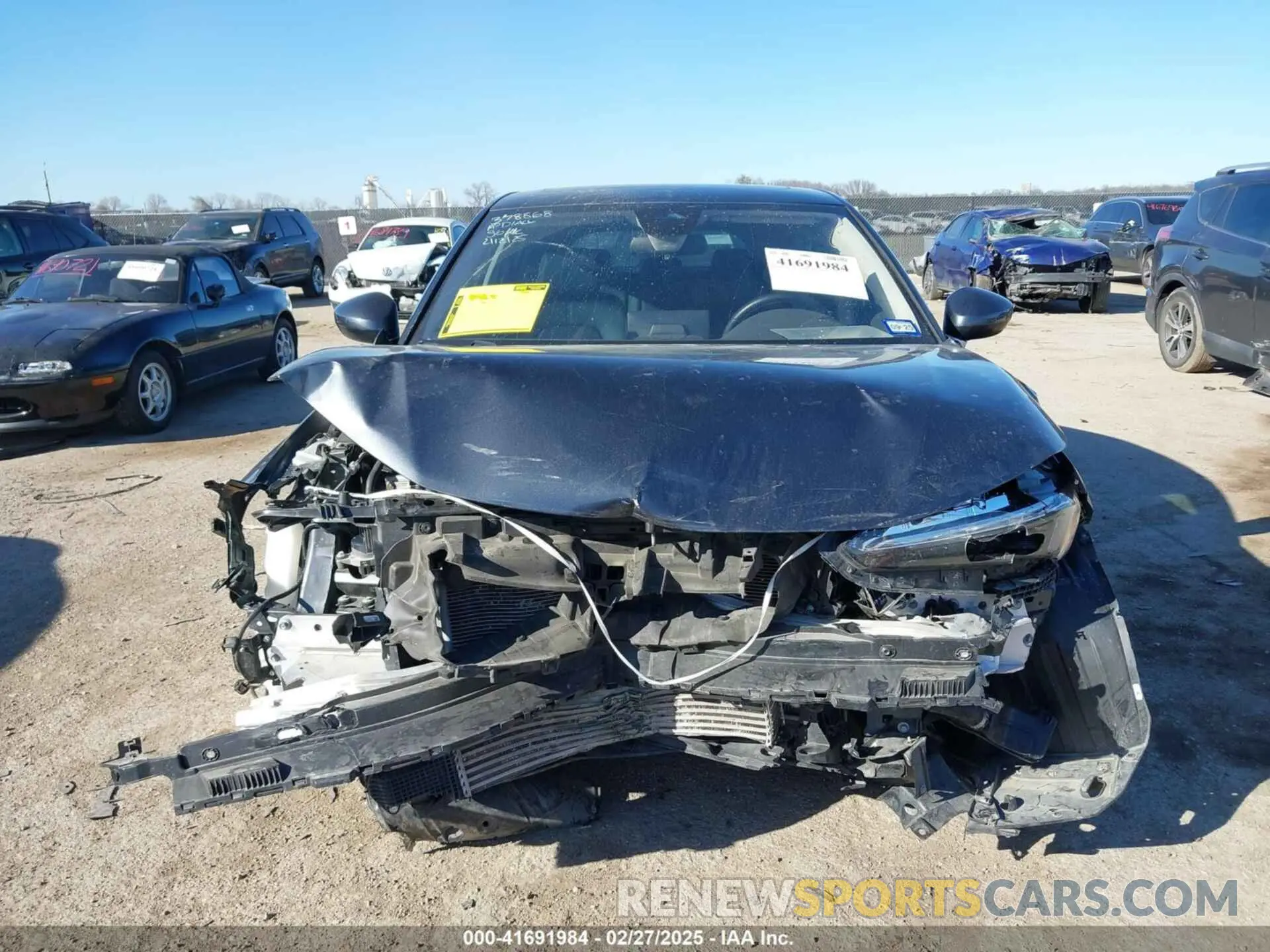 13 Photograph of a damaged car 19XFL1H79RE002343 HONDA CIVIC 2024