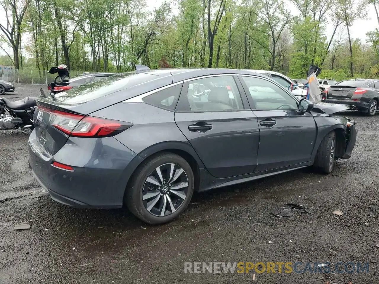 3 Photograph of a damaged car 19XFL1H7XRE005770 HONDA CIVIC 2024