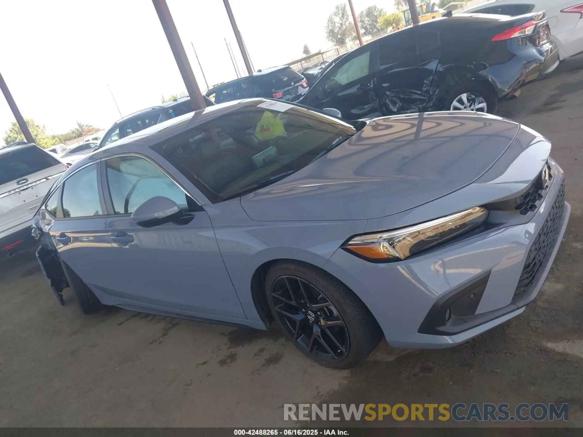 13 Photograph of a damaged car 19XFL1H80RE002966 HONDA CIVIC 2024