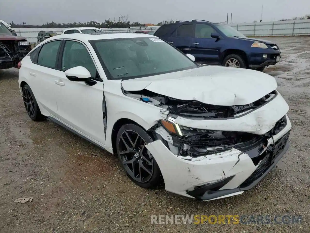 4 Photograph of a damaged car 19XFL1H80RE020495 HONDA CIVIC 2024