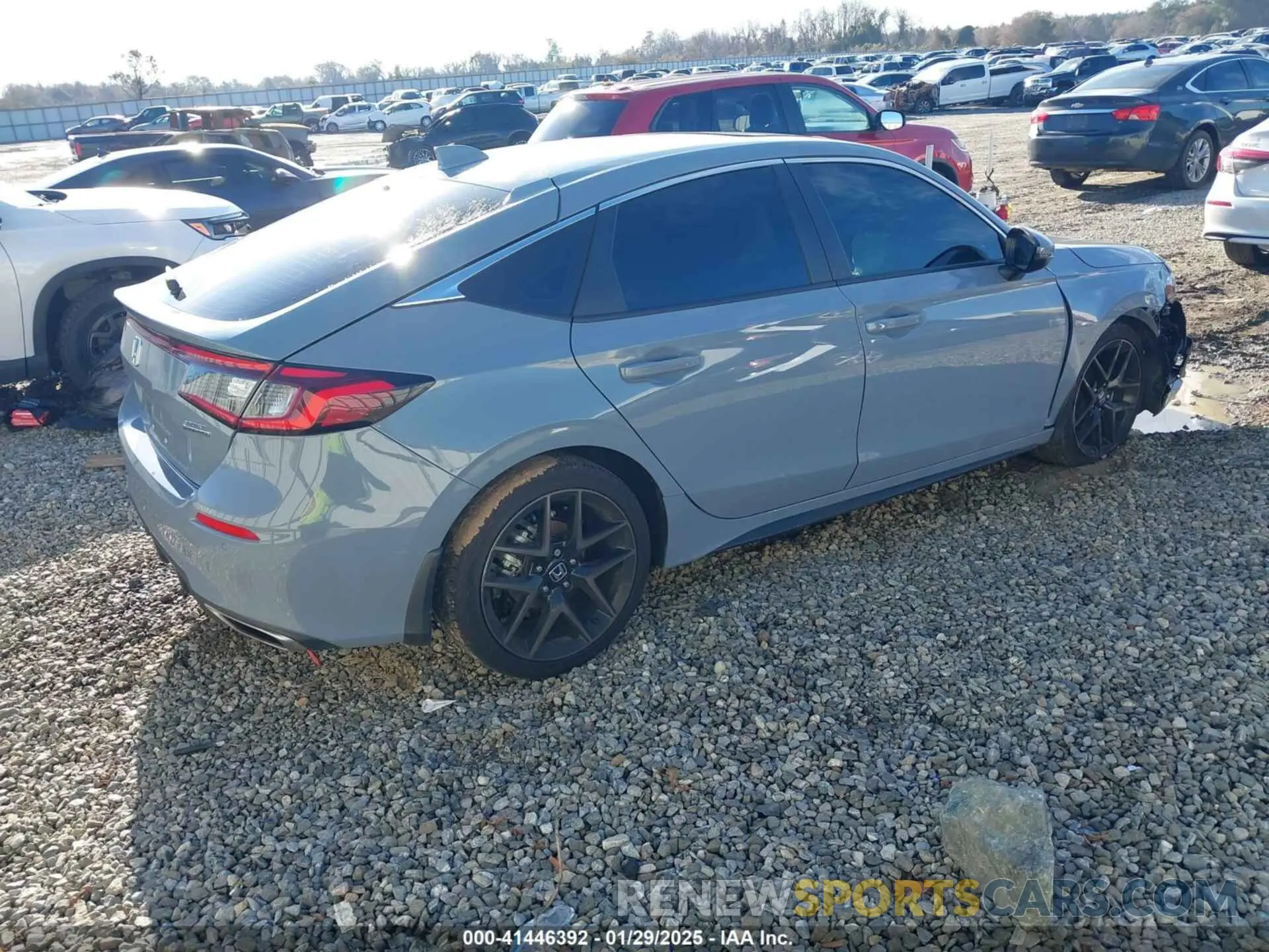 4 Photograph of a damaged car 19XFL1H80RE022375 HONDA CIVIC 2024