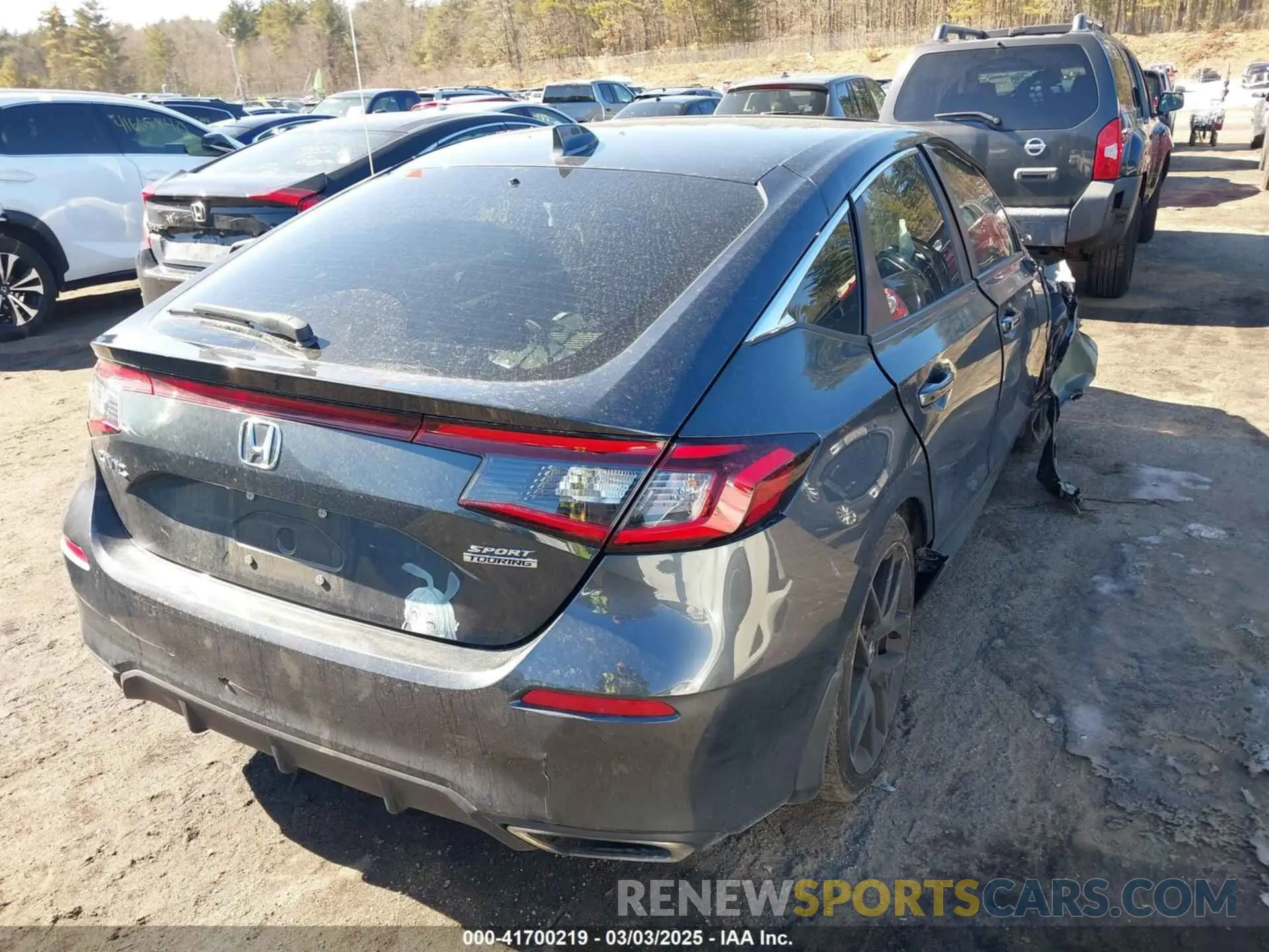 4 Photograph of a damaged car 19XFL1H83RE007529 HONDA CIVIC 2024