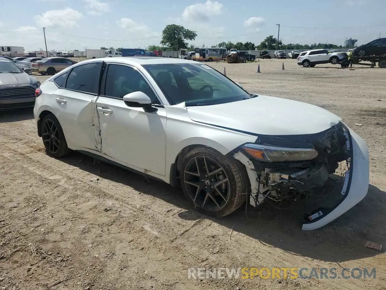 4 Photograph of a damaged car 19XFL1H84RE018331 HONDA CIVIC 2024