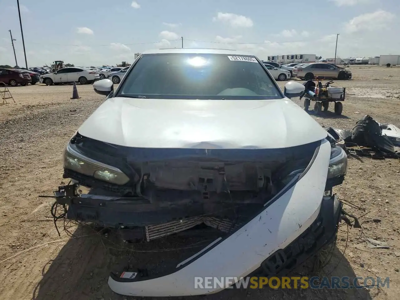 5 Photograph of a damaged car 19XFL1H84RE018331 HONDA CIVIC 2024