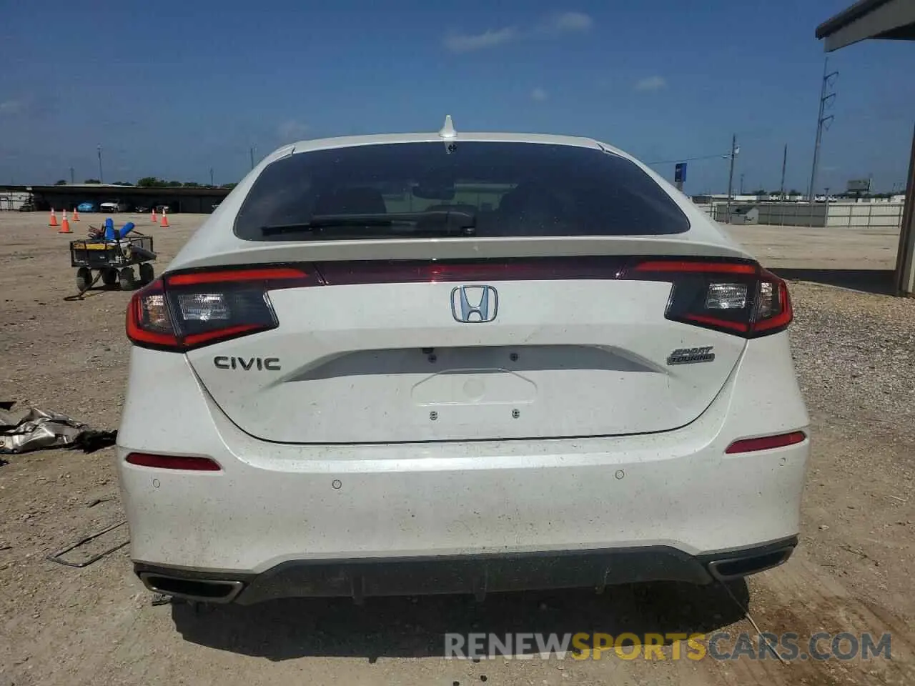 6 Photograph of a damaged car 19XFL1H84RE018331 HONDA CIVIC 2024