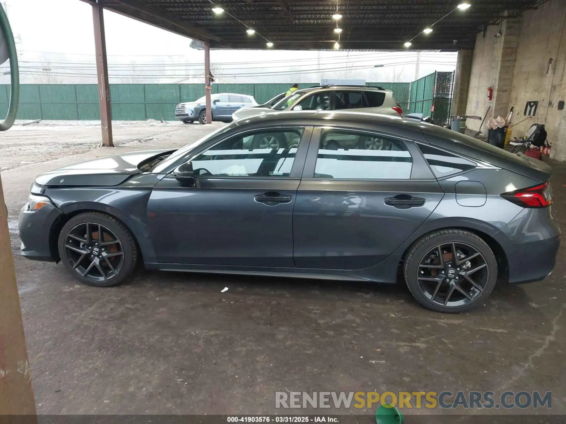 14 Photograph of a damaged car 19XFL1H86RE009873 HONDA CIVIC 2024