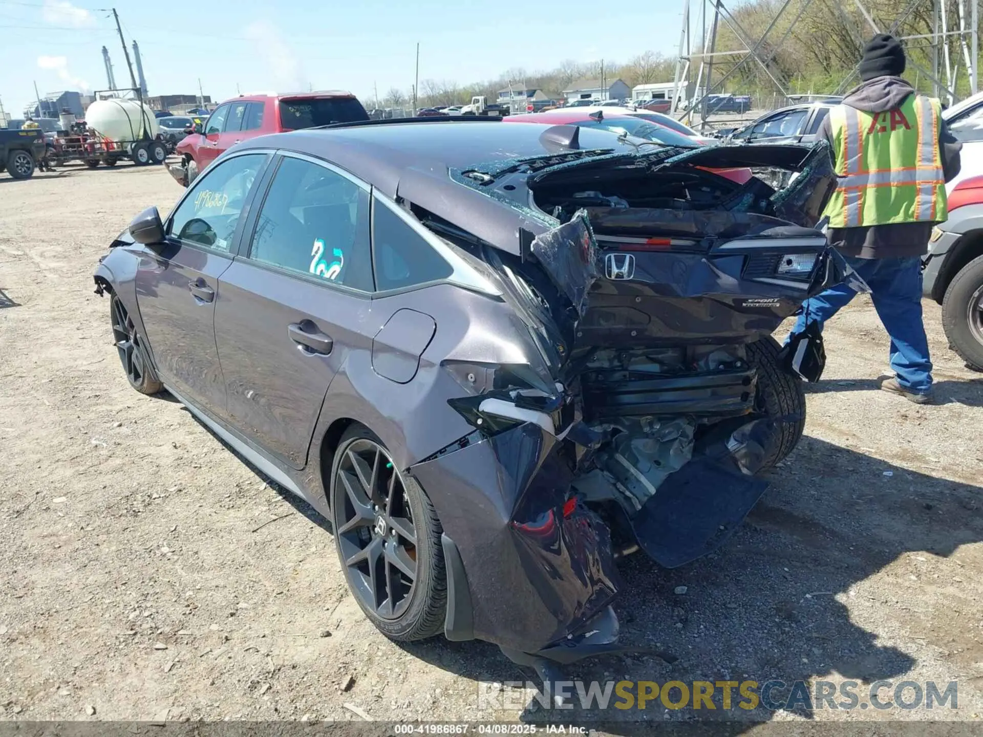 3 Photograph of a damaged car 19XFL1H87RE012555 HONDA CIVIC 2024