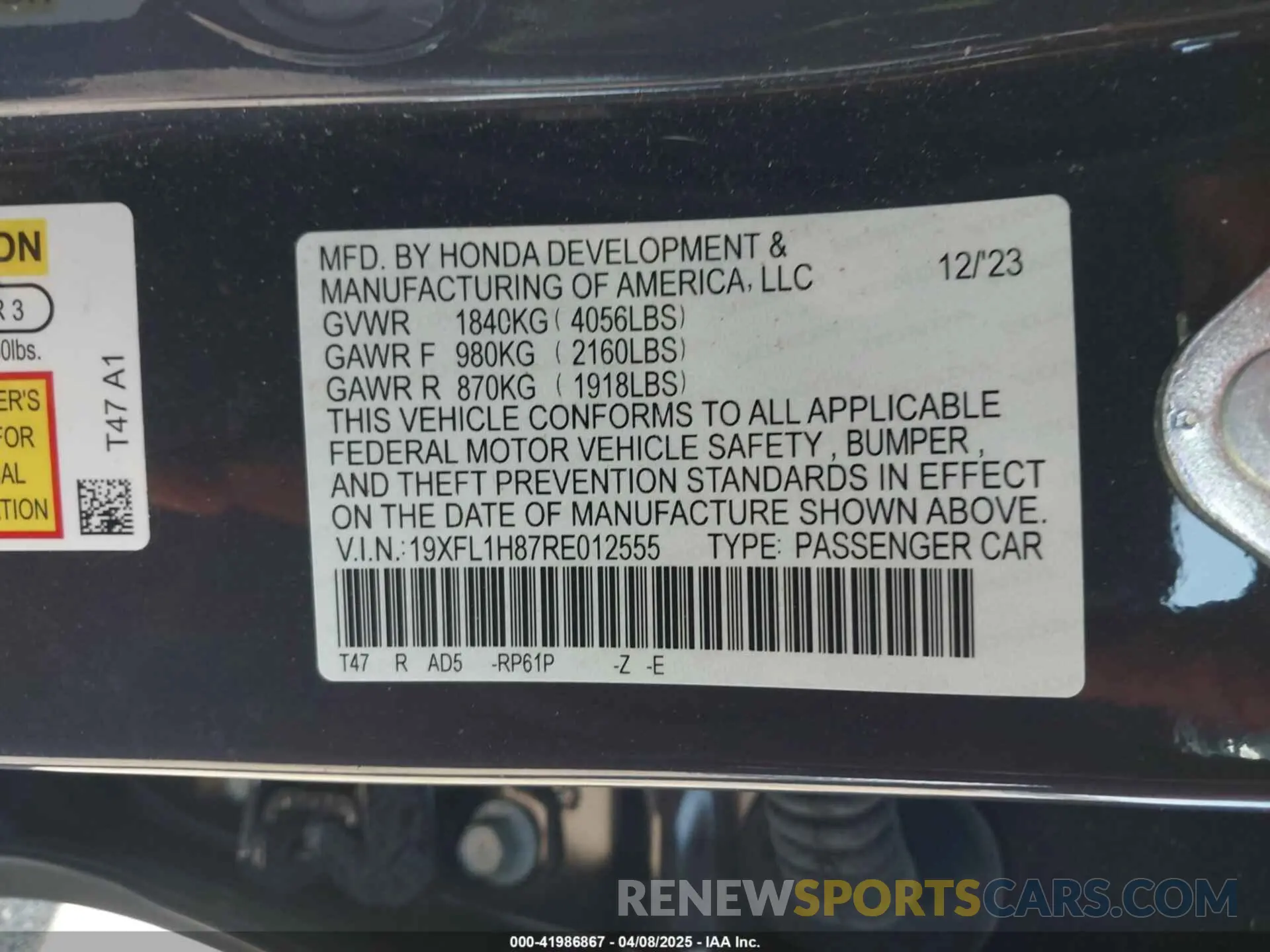9 Photograph of a damaged car 19XFL1H87RE012555 HONDA CIVIC 2024