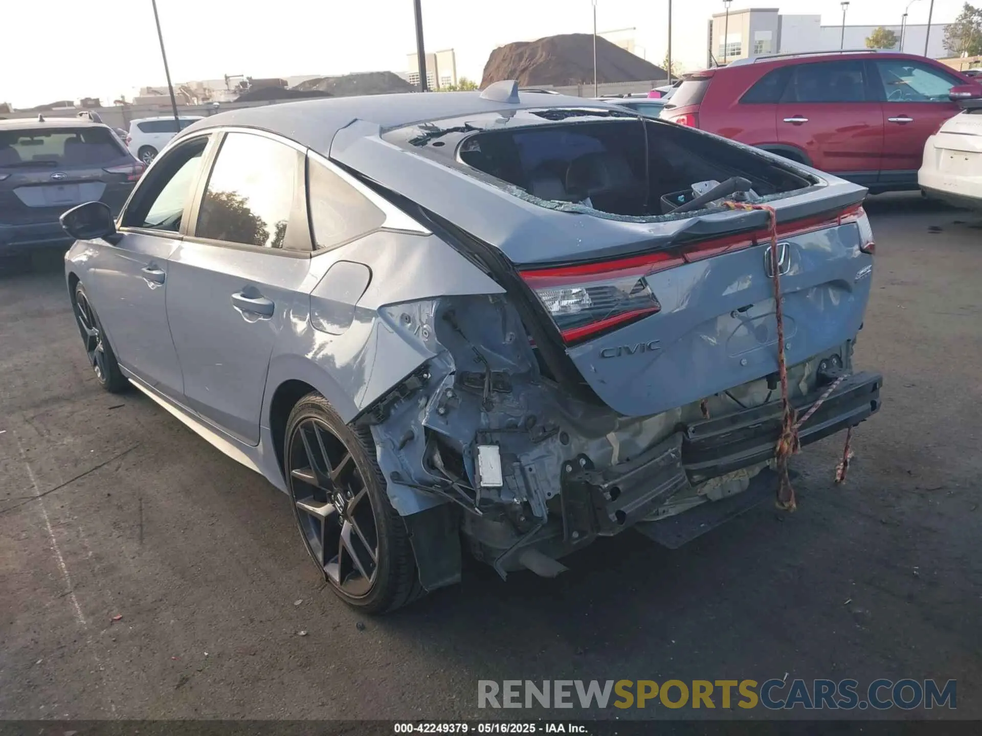 3 Photograph of a damaged car 19XFL1H87RE013415 HONDA CIVIC 2024
