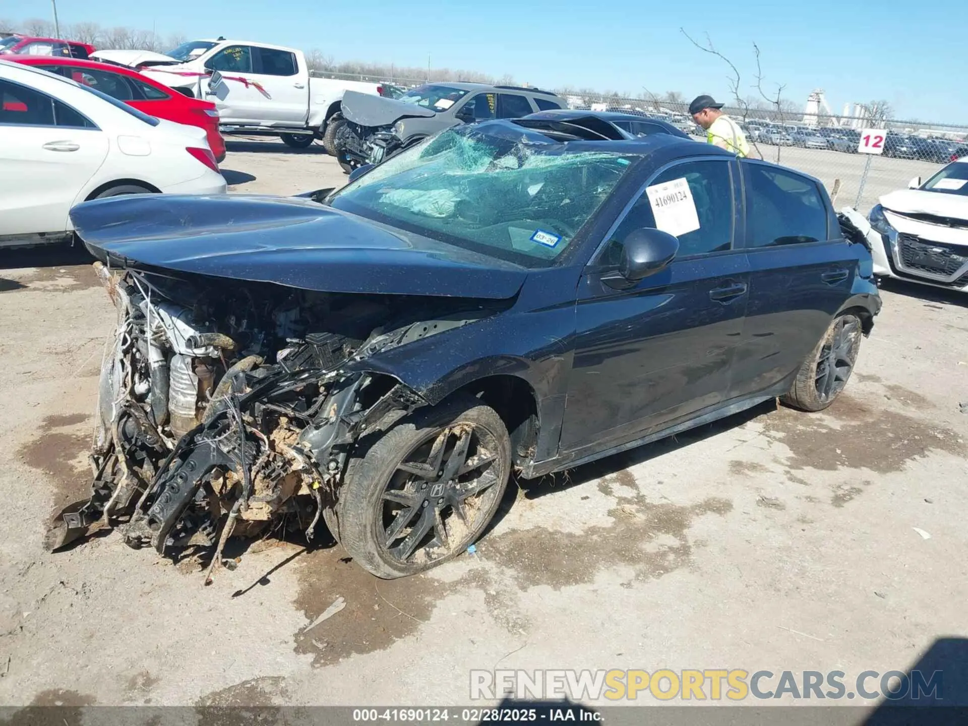 2 Photograph of a damaged car 19XFL1H87RE016721 HONDA CIVIC 2024