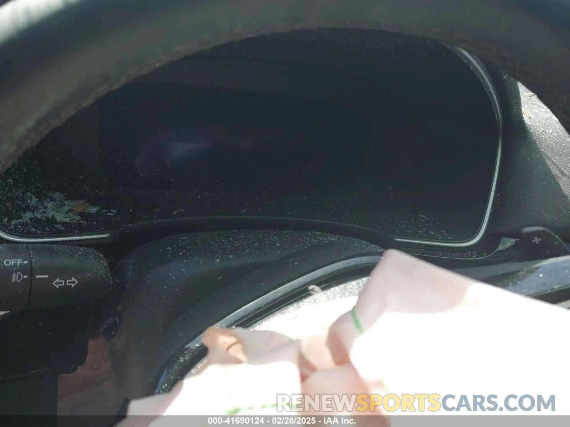 7 Photograph of a damaged car 19XFL1H87RE016721 HONDA CIVIC 2024
