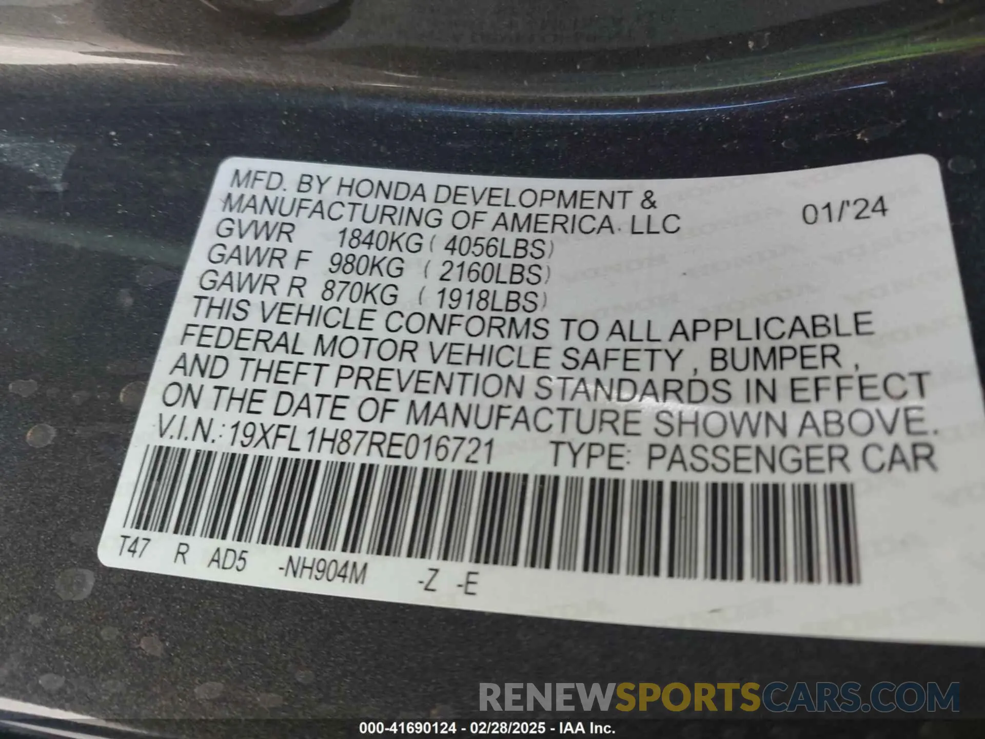9 Photograph of a damaged car 19XFL1H87RE016721 HONDA CIVIC 2024