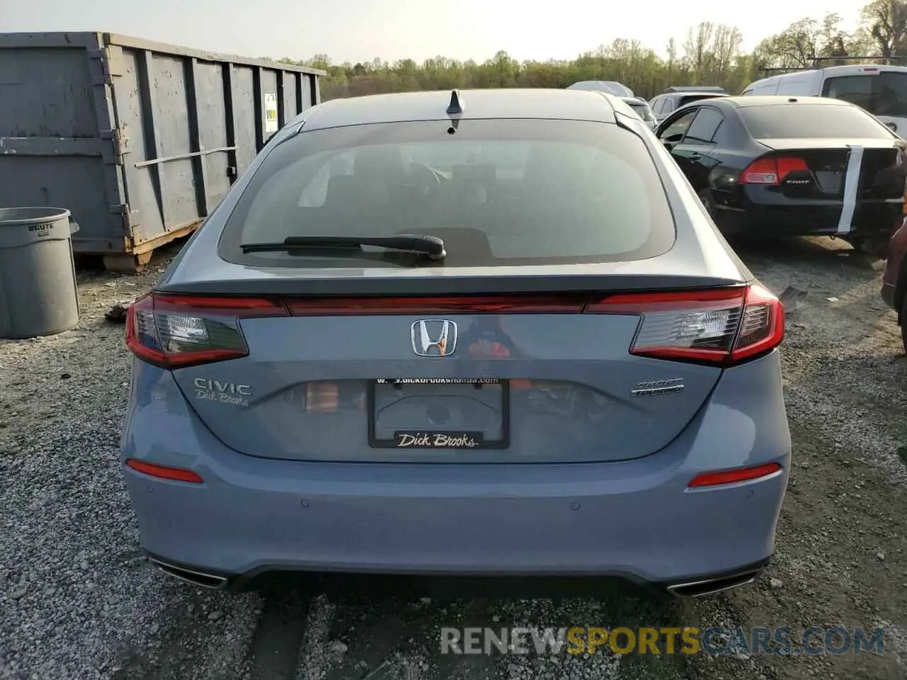 6 Photograph of a damaged car 19XFL1H87RE032496 HONDA CIVIC 2024
