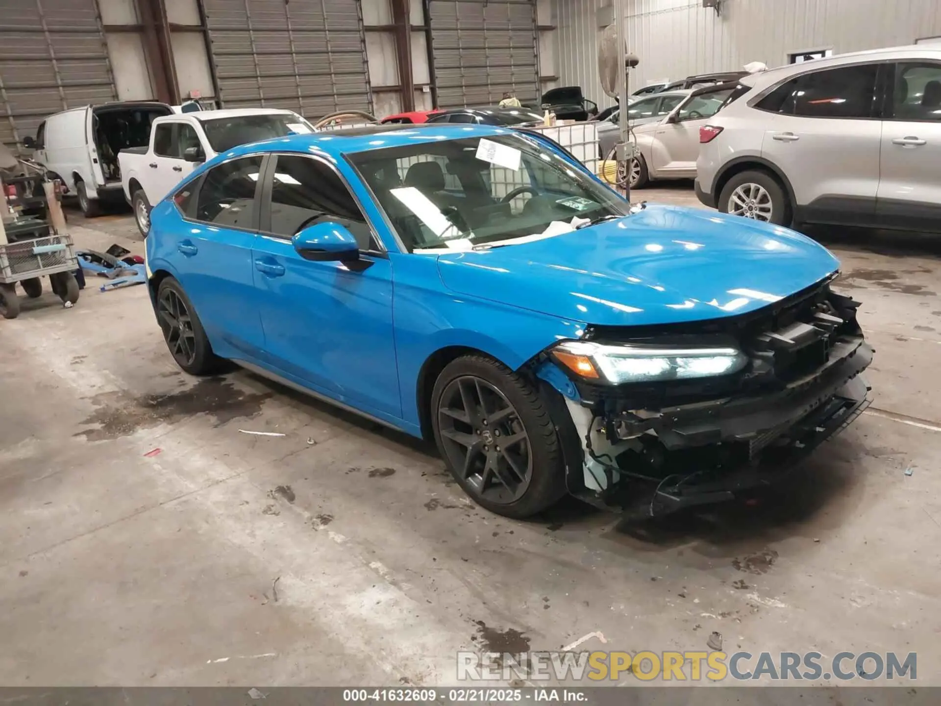 1 Photograph of a damaged car 19XFL1H88RE030403 HONDA CIVIC 2024