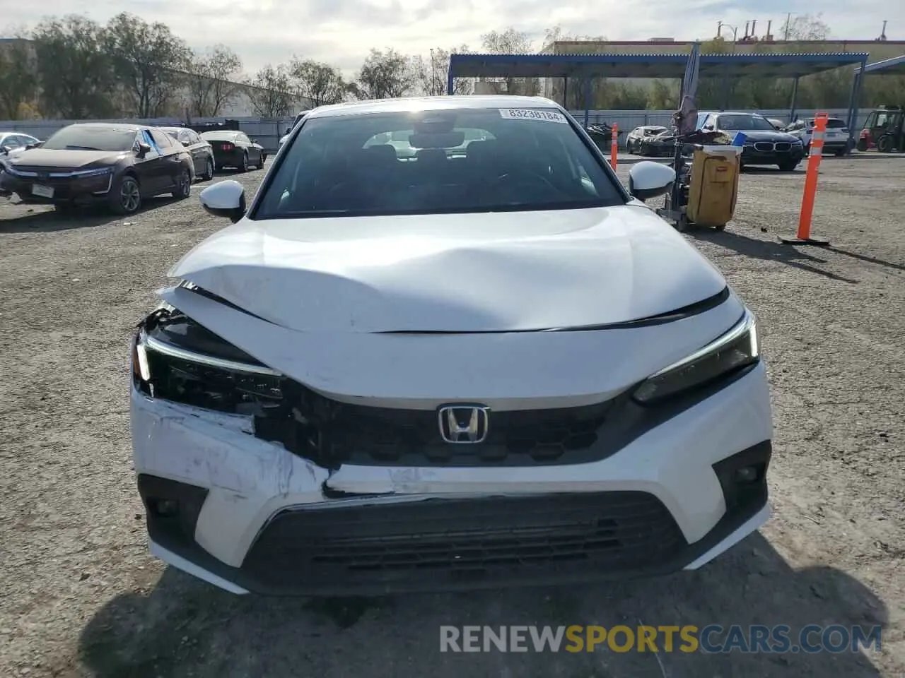 5 Photograph of a damaged car 19XFL1H89RE005588 HONDA CIVIC 2024