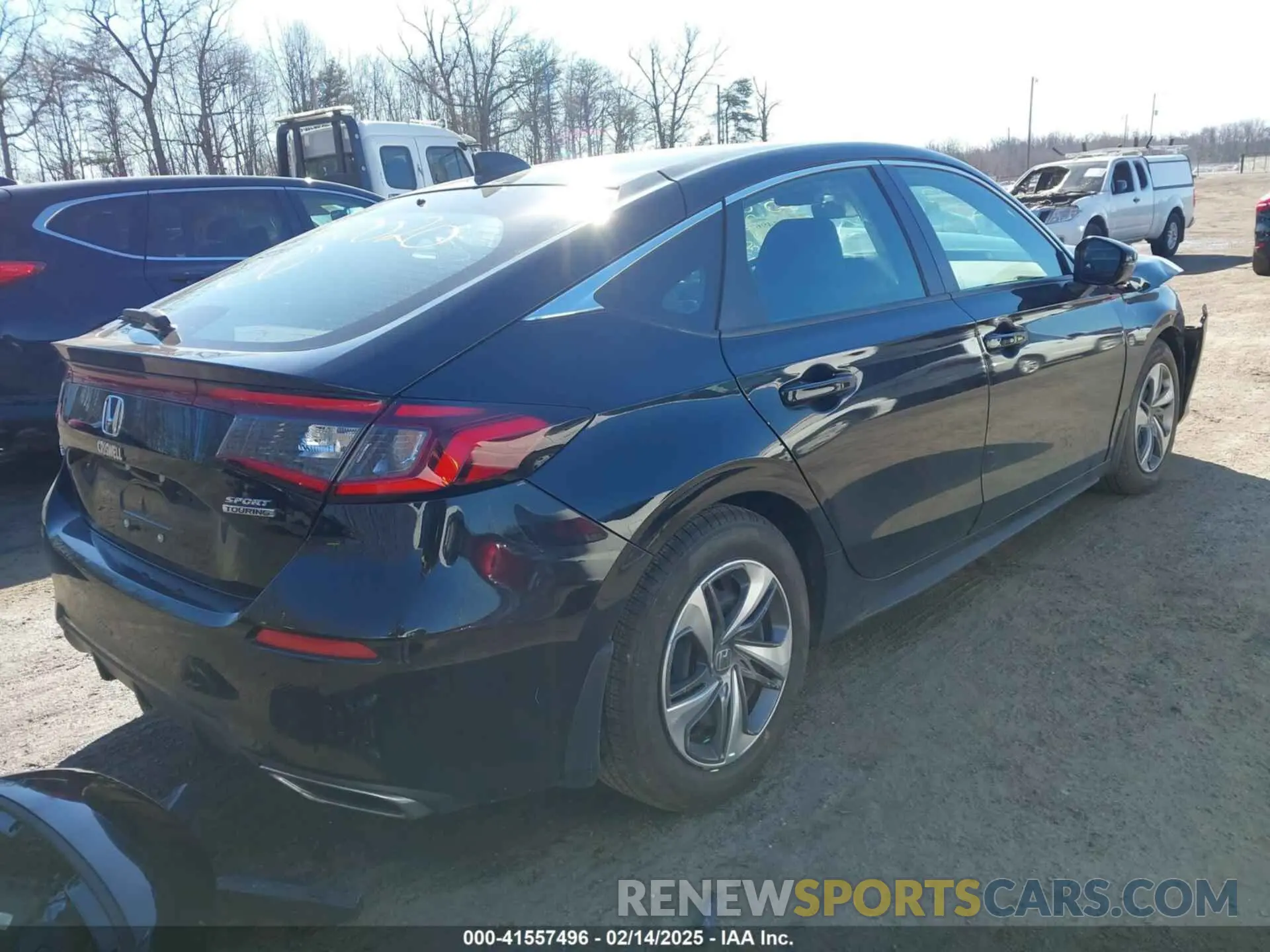 4 Photograph of a damaged car 19XFL1H89RE029390 HONDA CIVIC 2024
