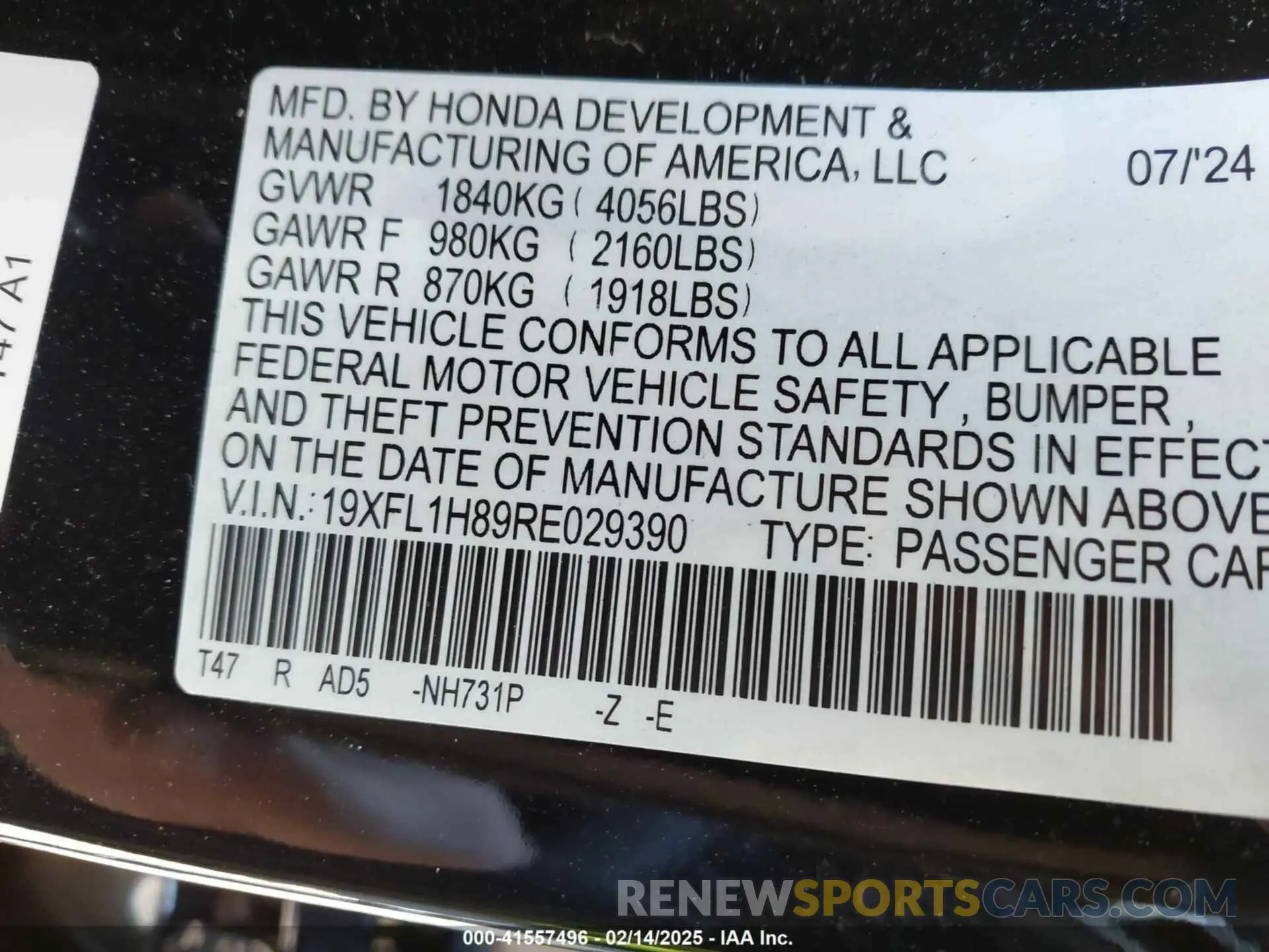 9 Photograph of a damaged car 19XFL1H89RE029390 HONDA CIVIC 2024