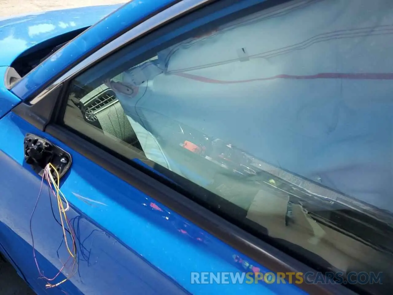 9 Photograph of a damaged car 19XFL1H89RE033231 HONDA CIVIC 2024