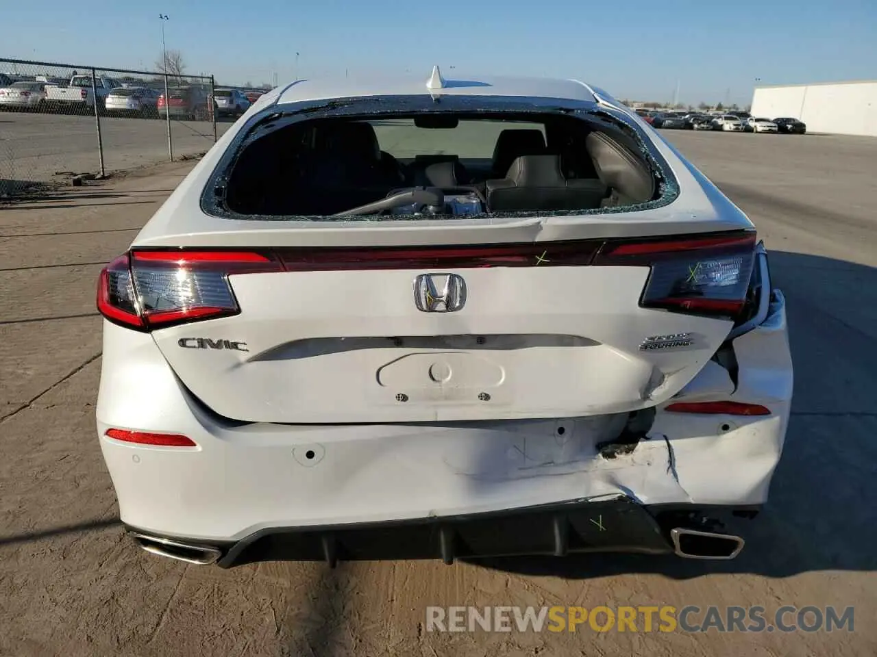 6 Photograph of a damaged car 19XFL1H8XRE020634 HONDA CIVIC 2024
