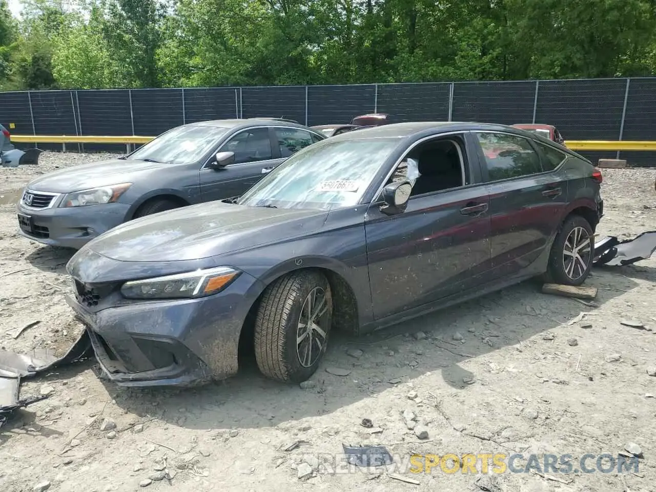 1 Photograph of a damaged car 19XFL2H52RE017237 HONDA CIVIC 2024