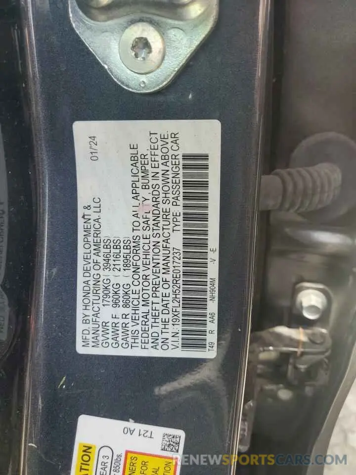 12 Photograph of a damaged car 19XFL2H52RE017237 HONDA CIVIC 2024