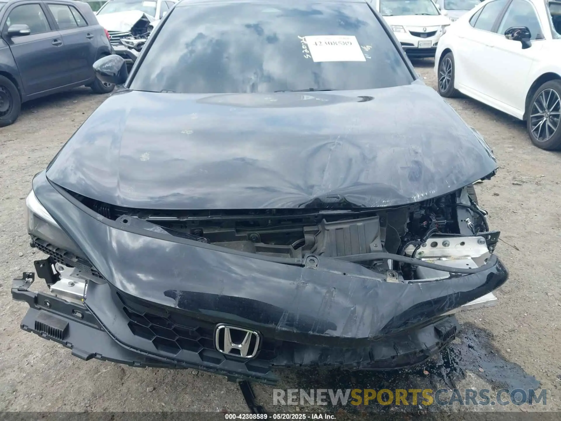12 Photograph of a damaged car 19XFL2H54RE011021 HONDA CIVIC 2024