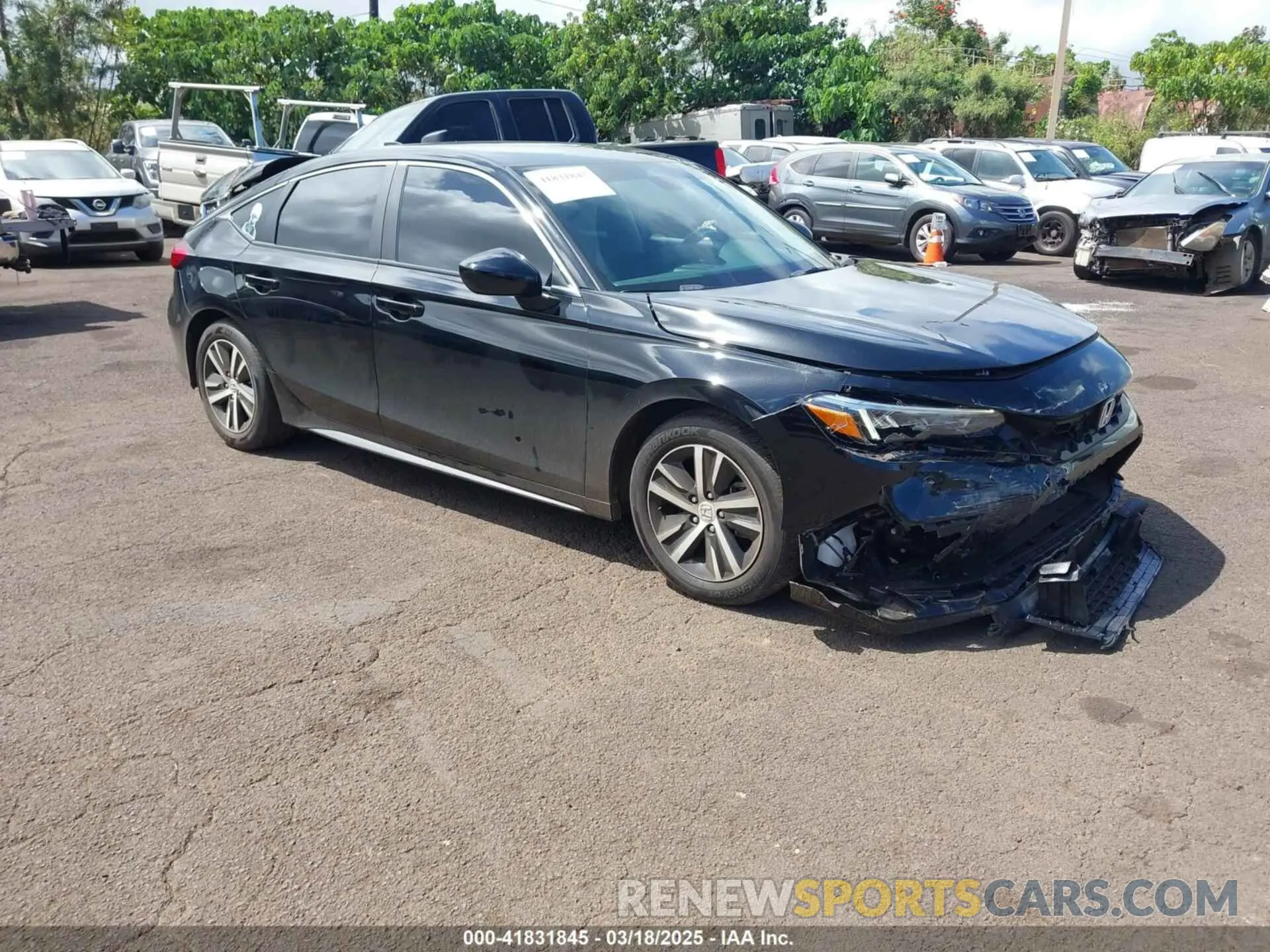 1 Photograph of a damaged car 19XFL2H56RE002739 HONDA CIVIC 2024