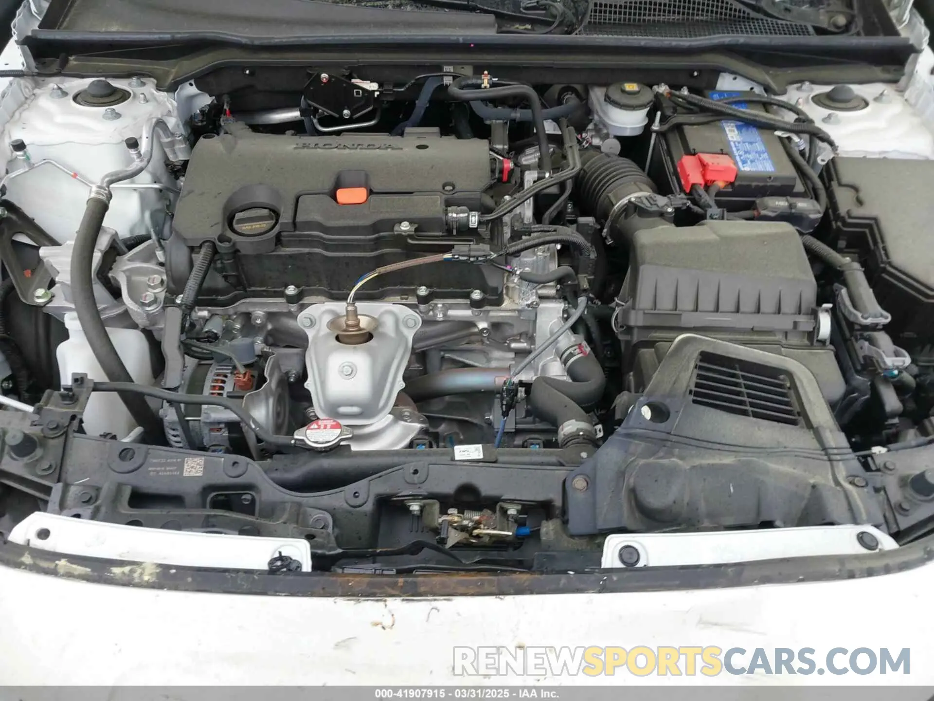 10 Photograph of a damaged car 19XFL2H57RE032106 HONDA CIVIC 2024