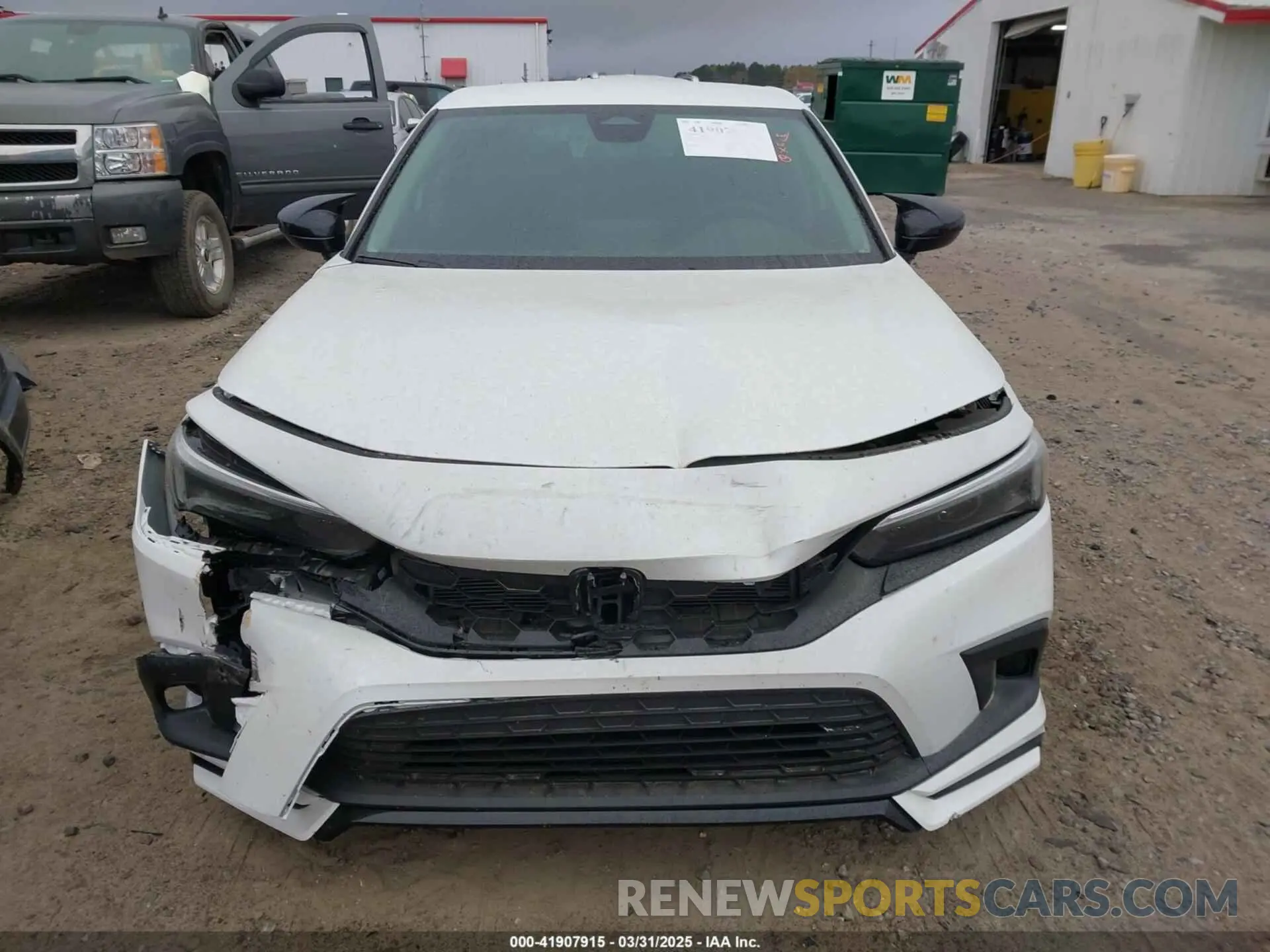 12 Photograph of a damaged car 19XFL2H57RE032106 HONDA CIVIC 2024