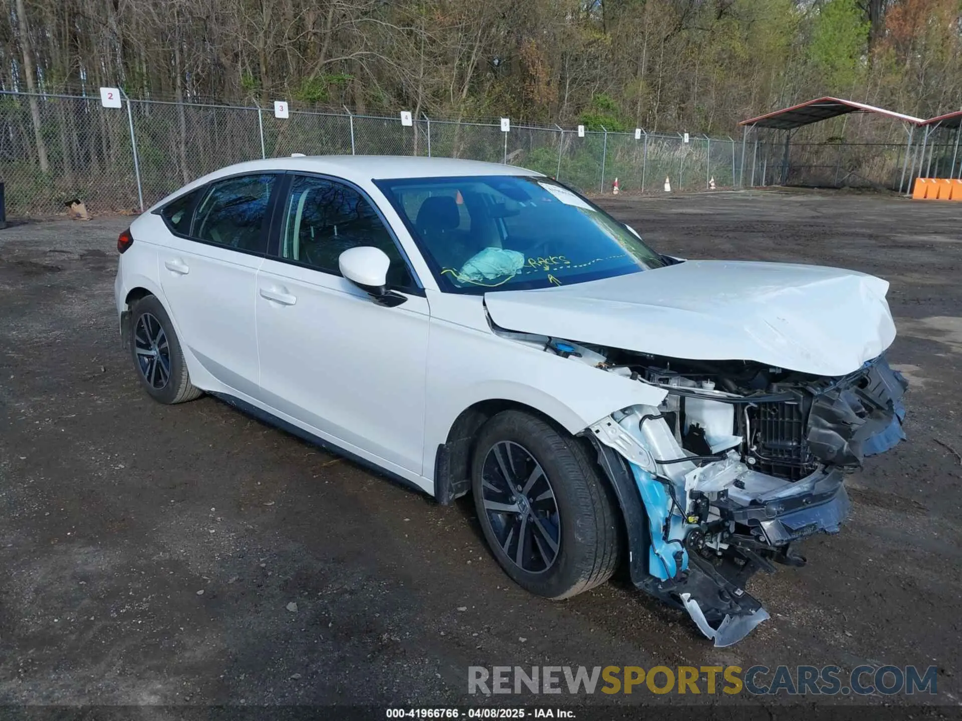 1 Photograph of a damaged car 19XFL2H57RE033448 HONDA CIVIC 2024