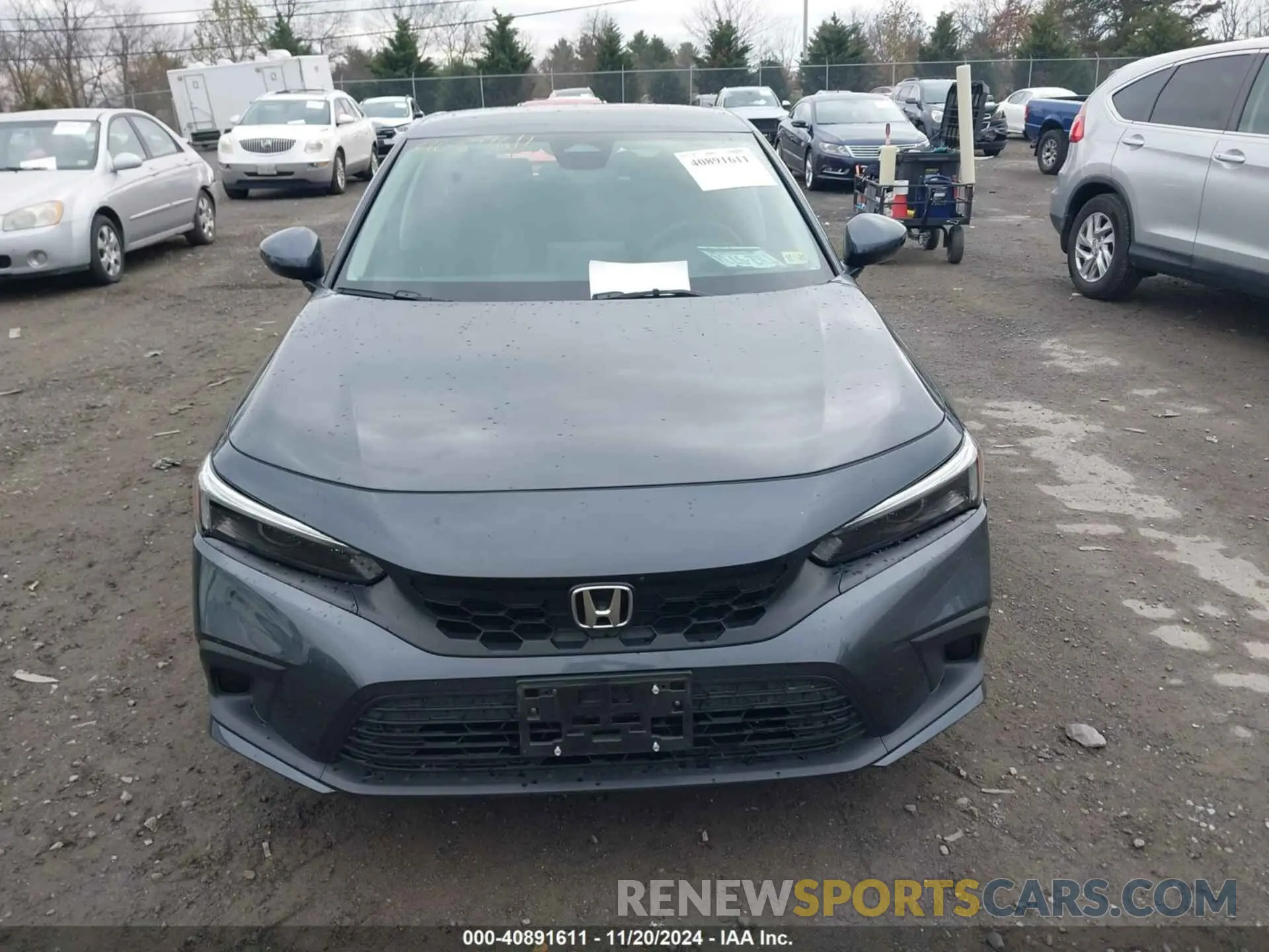 12 Photograph of a damaged car 19XFL2H58RE004931 HONDA CIVIC 2024