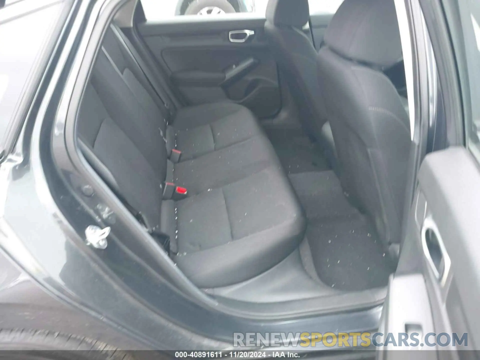 8 Photograph of a damaged car 19XFL2H58RE004931 HONDA CIVIC 2024