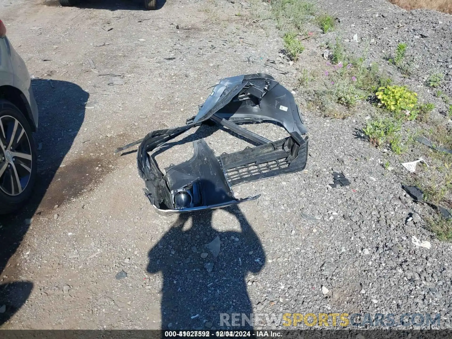 12 Photograph of a damaged car 19XFL2H58RE006016 HONDA CIVIC 2024
