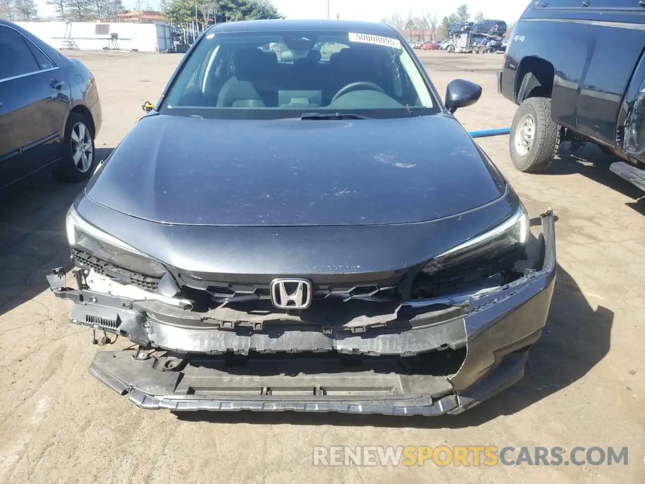 5 Photograph of a damaged car 19XFL2H58RE017257 HONDA CIVIC 2024