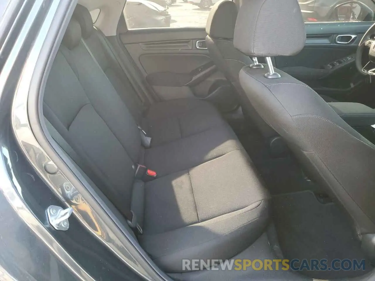 10 Photograph of a damaged car 19XFL2H58RE041378 HONDA CIVIC 2024