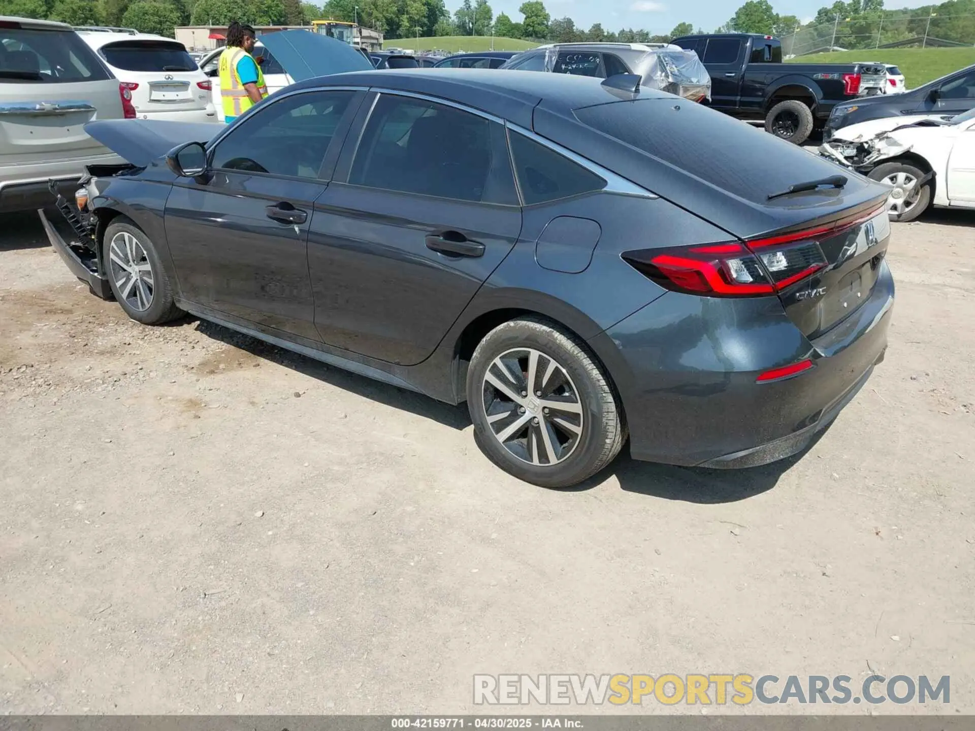 3 Photograph of a damaged car 19XFL2H59RE008227 HONDA CIVIC 2024