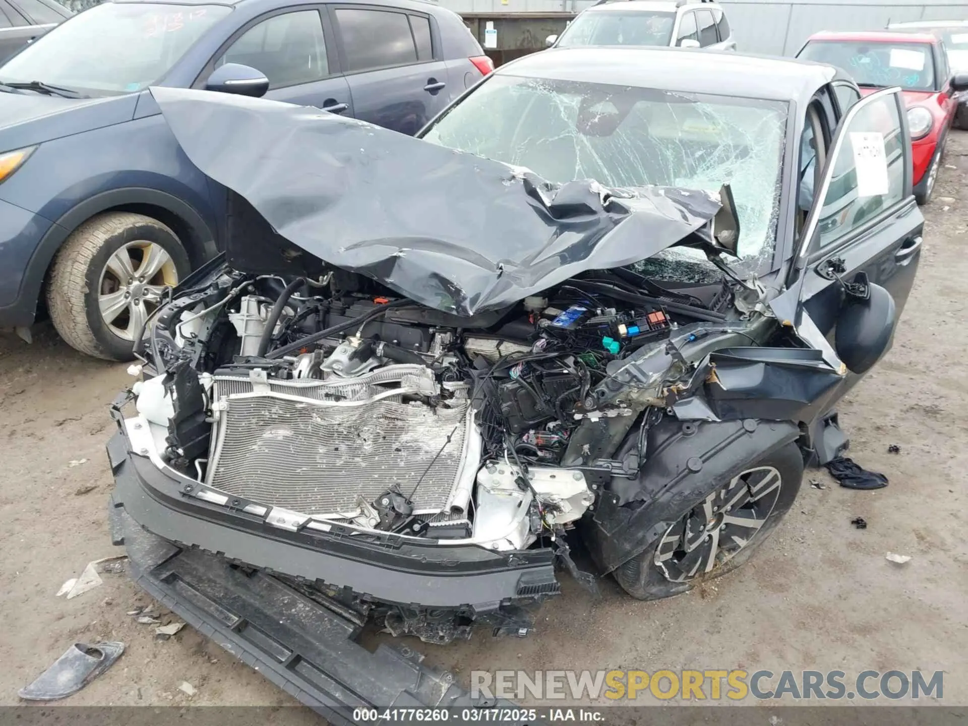 6 Photograph of a damaged car 19XFL2H5XRE023870 HONDA CIVIC 2024