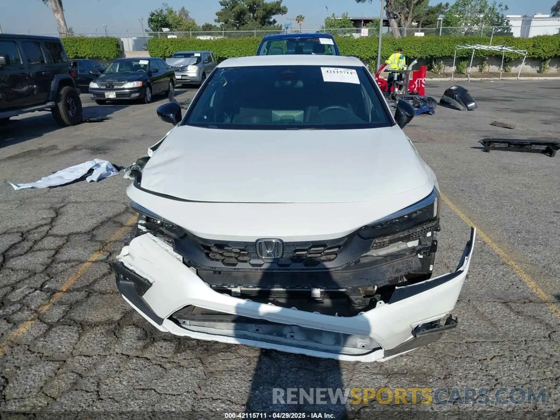11 Photograph of a damaged car 19XFL2H80RE027436 HONDA CIVIC 2024