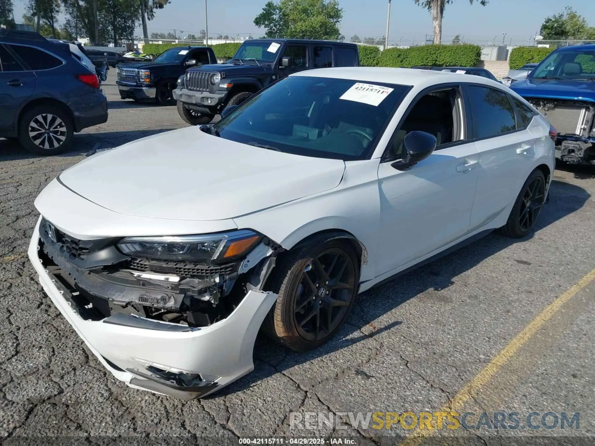 2 Photograph of a damaged car 19XFL2H80RE027436 HONDA CIVIC 2024
