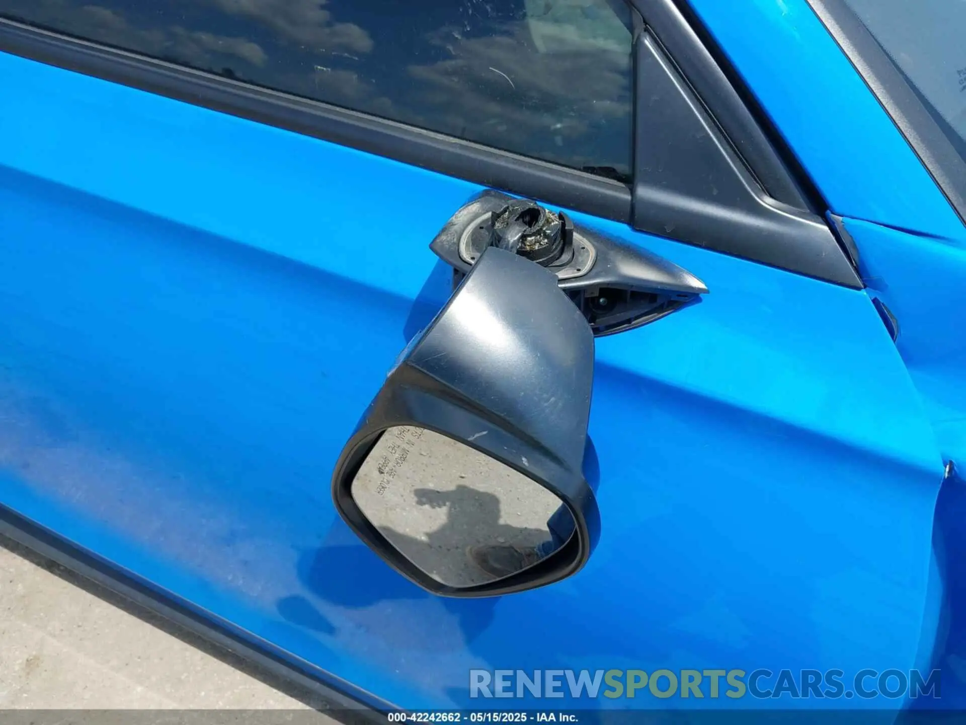 19 Photograph of a damaged car 19XFL2H80RE030062 HONDA CIVIC 2024