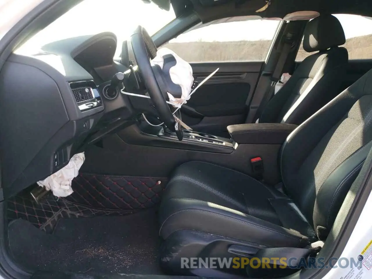 7 Photograph of a damaged car 19XFL2H81RE010869 HONDA CIVIC 2024
