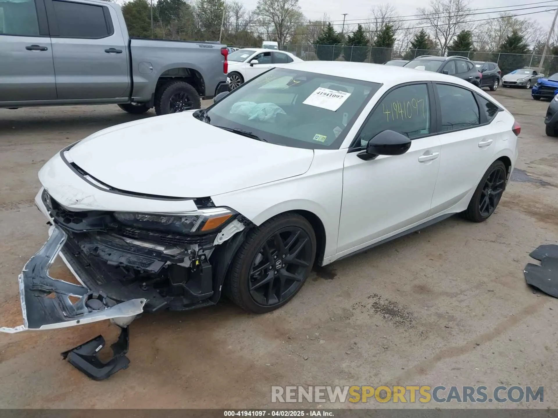 2 Photograph of a damaged car 19XFL2H81RE023671 HONDA CIVIC 2024