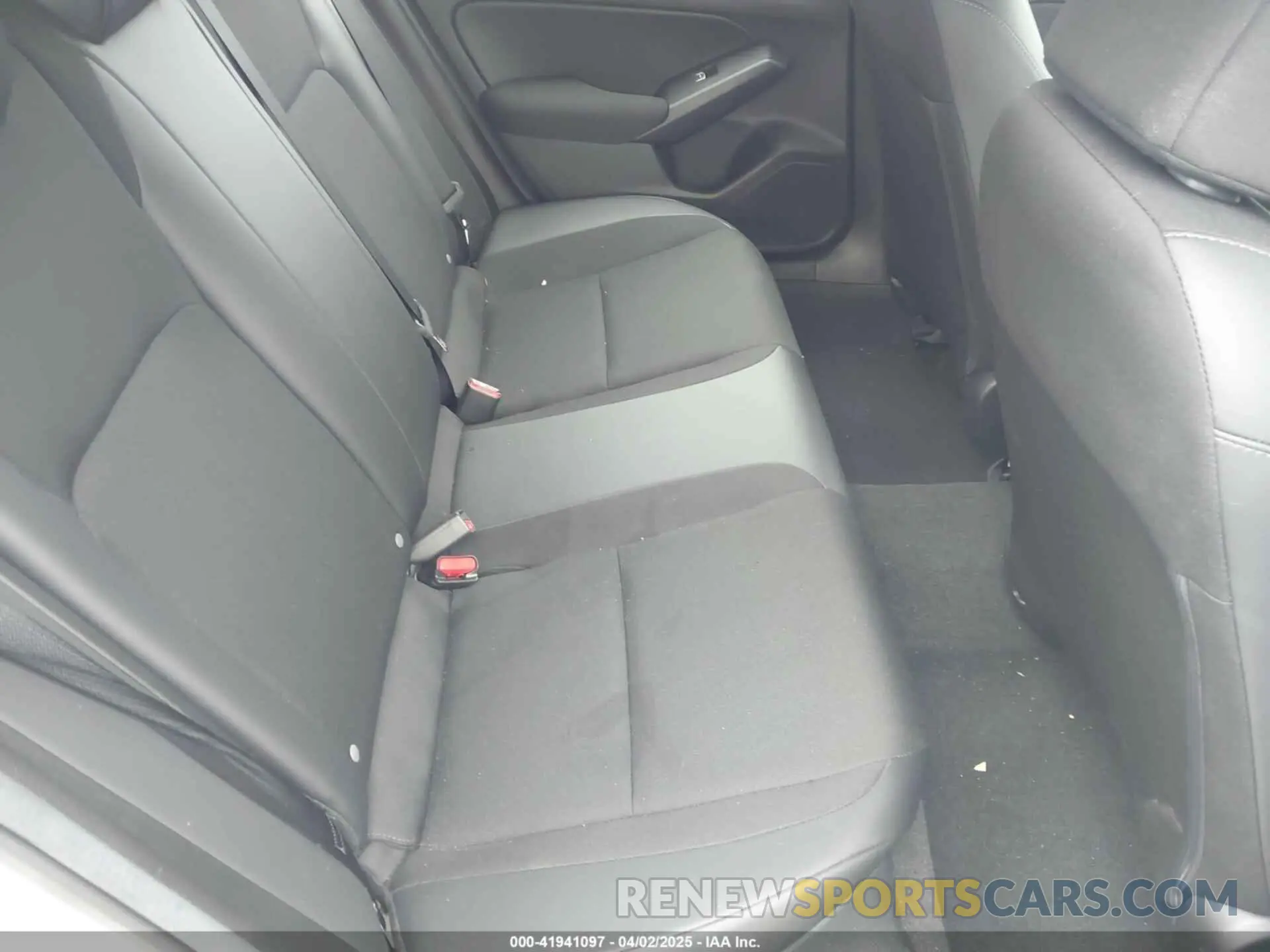 8 Photograph of a damaged car 19XFL2H81RE023671 HONDA CIVIC 2024