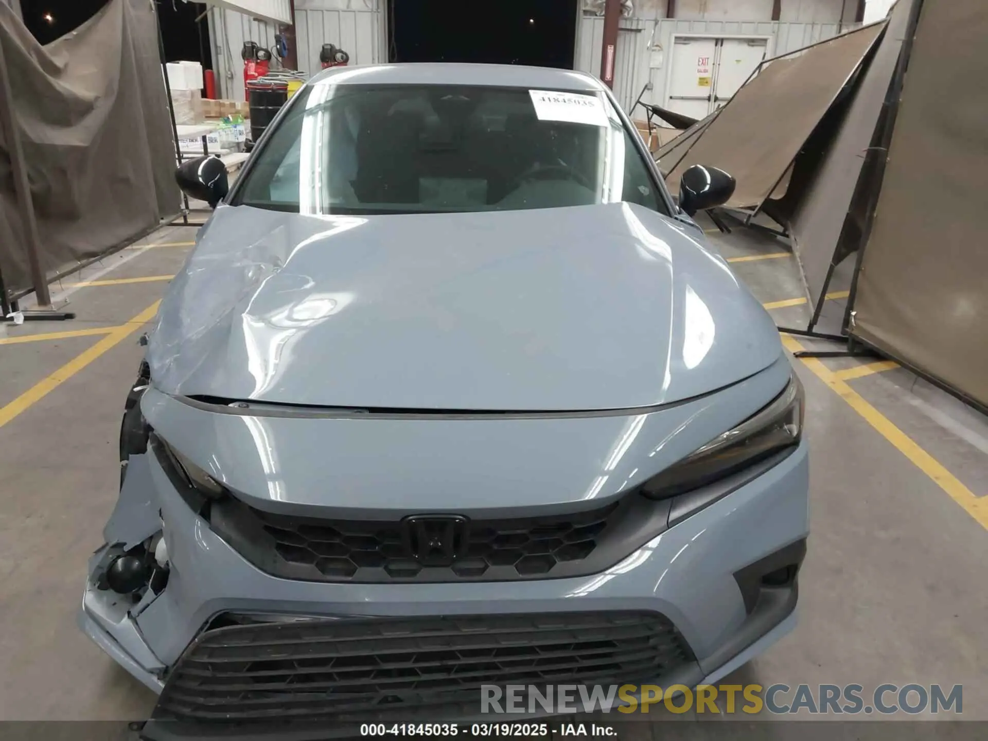 12 Photograph of a damaged car 19XFL2H81RE027767 HONDA CIVIC 2024