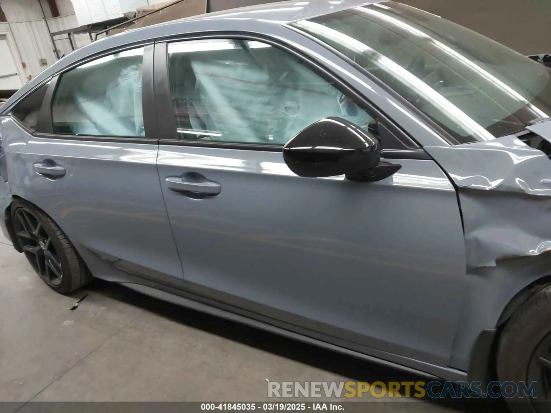 13 Photograph of a damaged car 19XFL2H81RE027767 HONDA CIVIC 2024