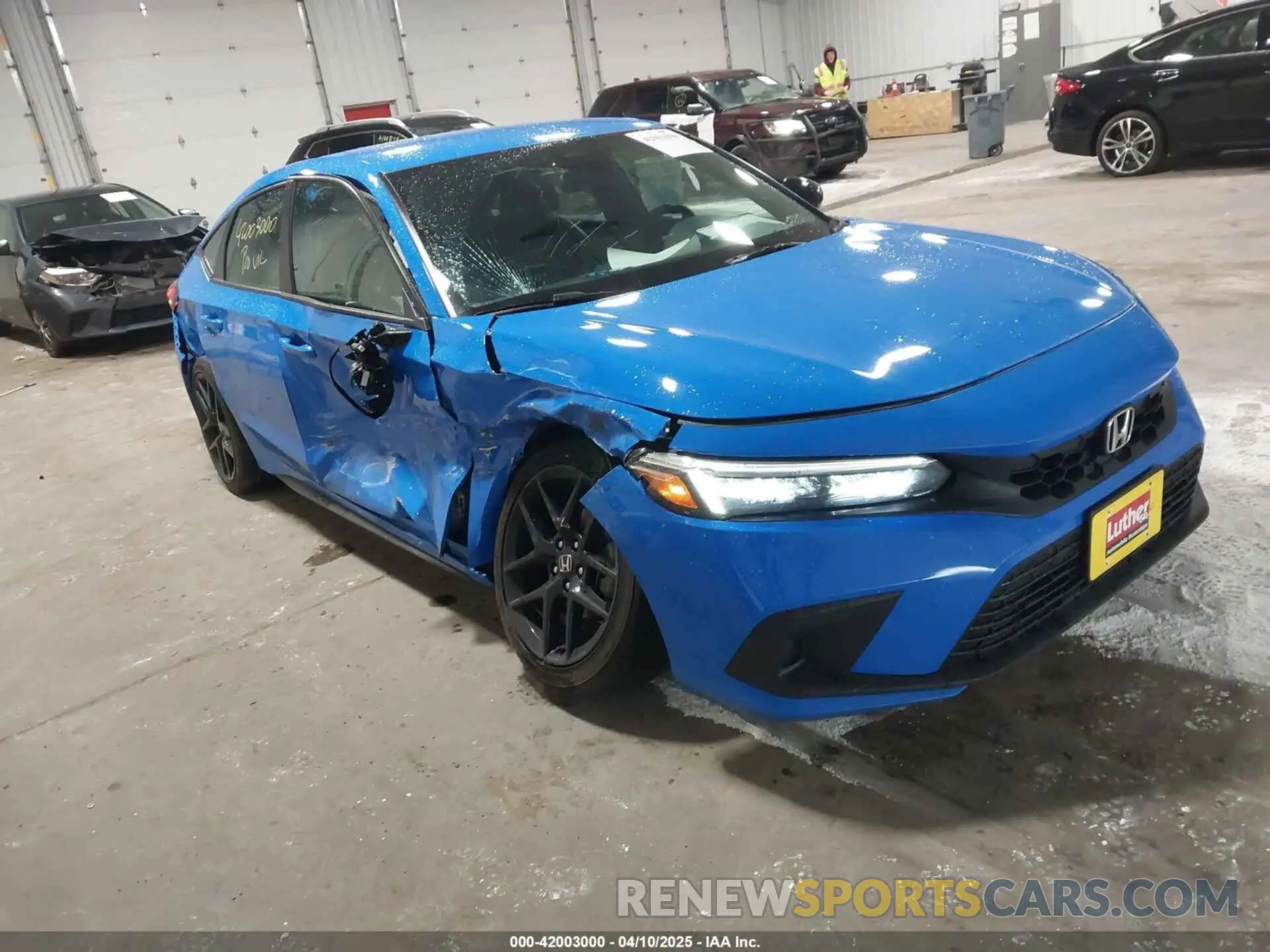 1 Photograph of a damaged car 19XFL2H81RE028241 HONDA CIVIC 2024